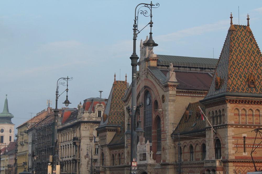 Old Monarchia Hotel Budapest Exterior photo